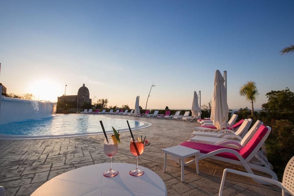 Sentido Michelizia Tropea Resort Esterno foto
