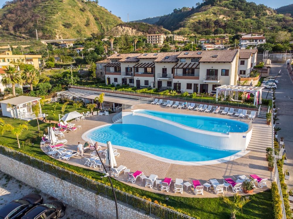 Sentido Michelizia Tropea Resort Esterno foto