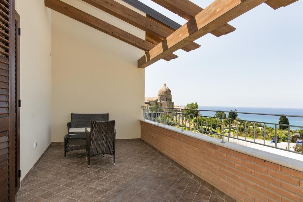 Sentido Michelizia Tropea Resort Esterno foto