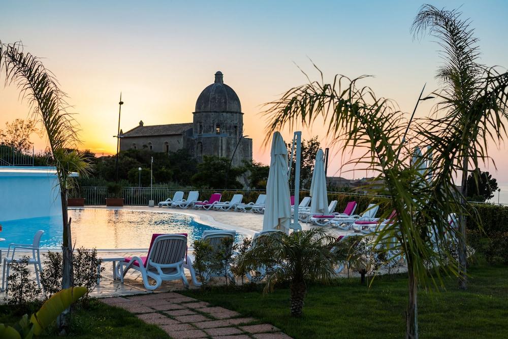 Sentido Michelizia Tropea Resort Esterno foto