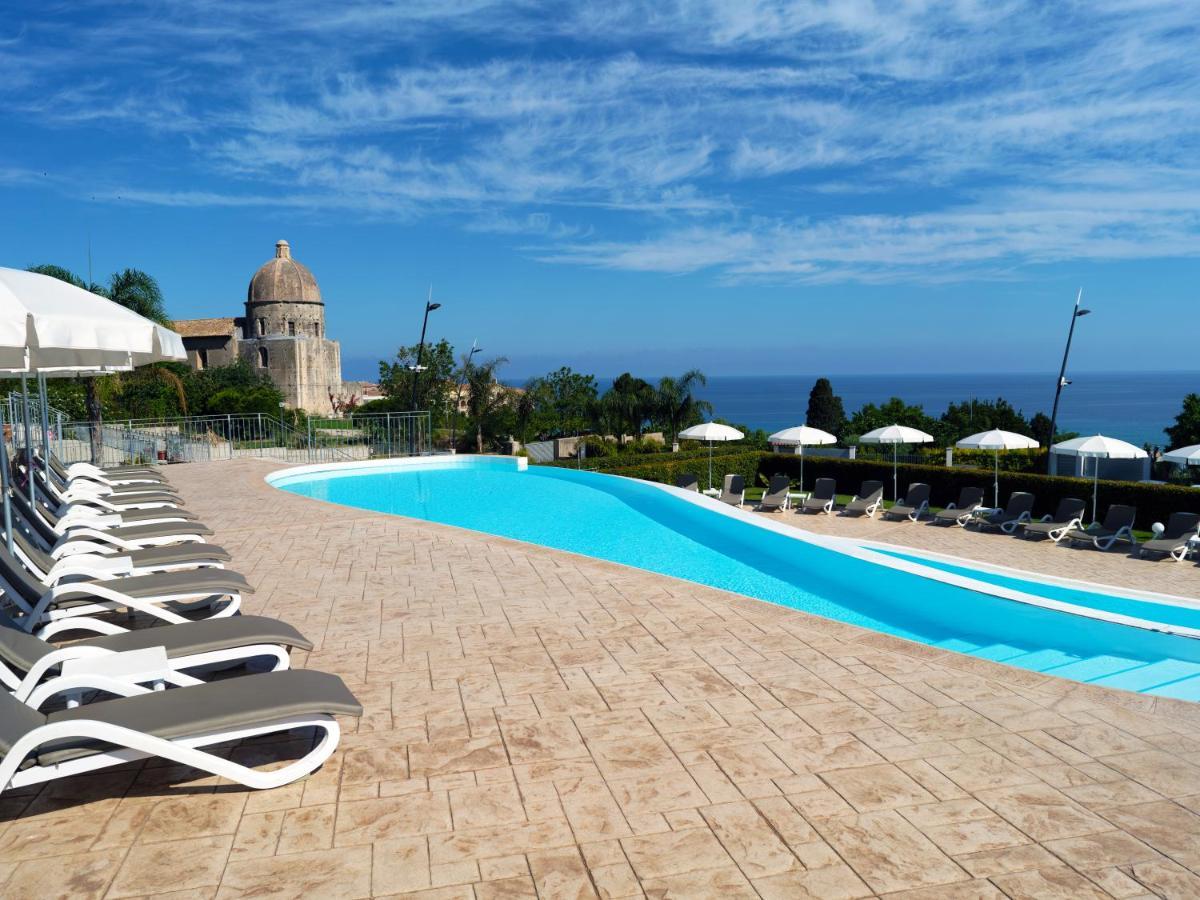 Sentido Michelizia Tropea Resort Esterno foto
