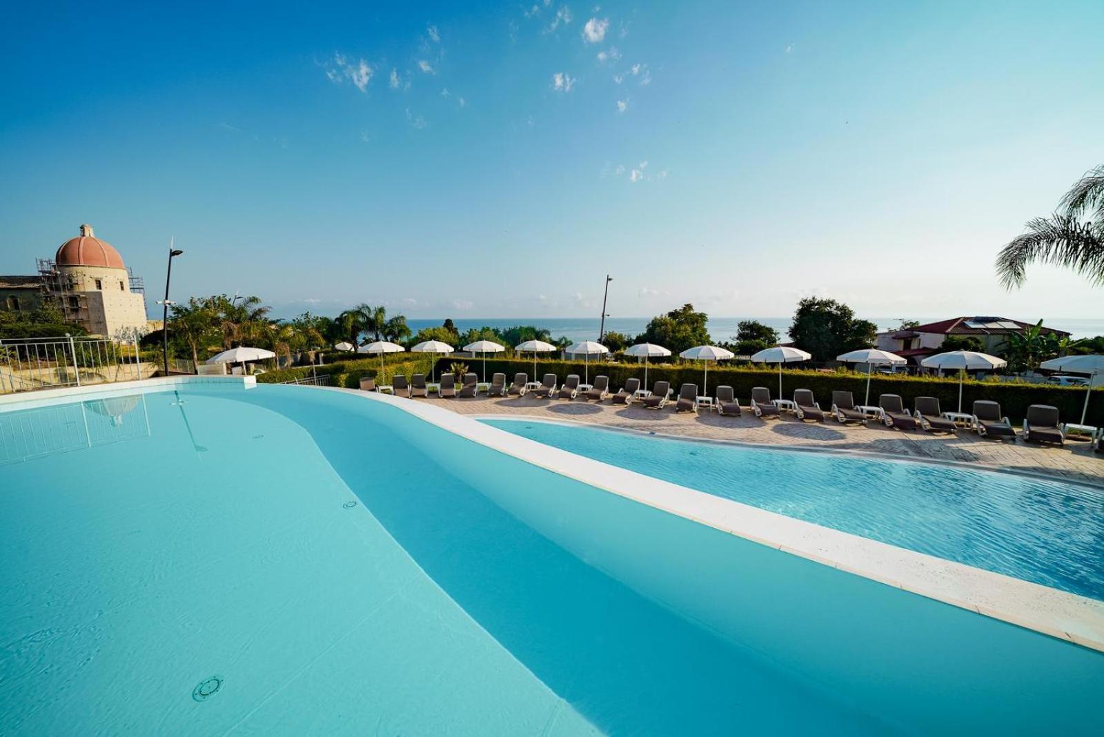 Sentido Michelizia Tropea Resort Esterno foto